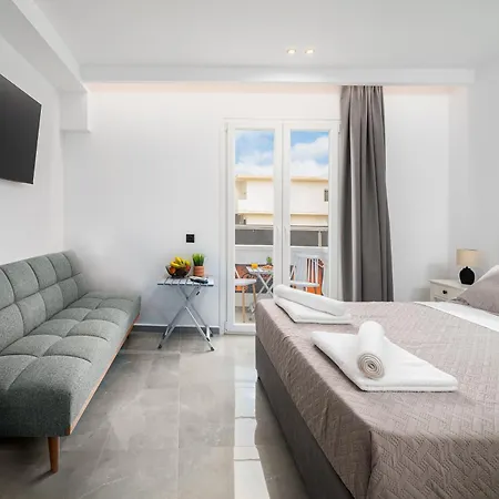 Apart-hotel Eleana Hersonissos (Crete)