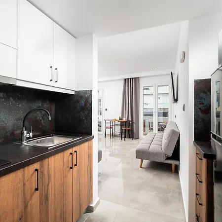 Eleana Ξενοδοχείο με διαμερίσματα Χερσόνησος