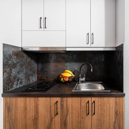 Ξενοδοχείο με διαμερίσματα Eleana