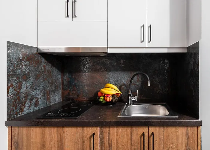 Ξενοδοχείο με διαμερίσματα Eleana