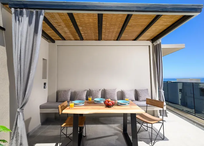 Eleana Ξενοδοχείο με διαμερίσματα 3*